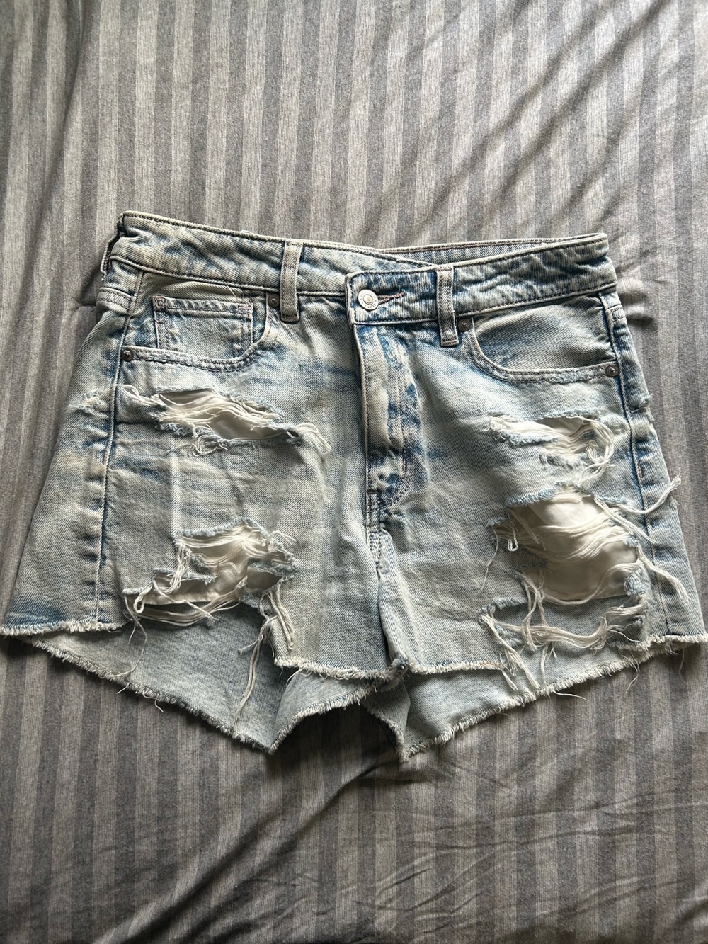 American Eagle Outfitters Light Blue Distressed Denim Shorts